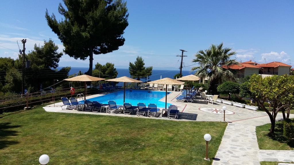 Thea Hotel Possidi Quarto foto